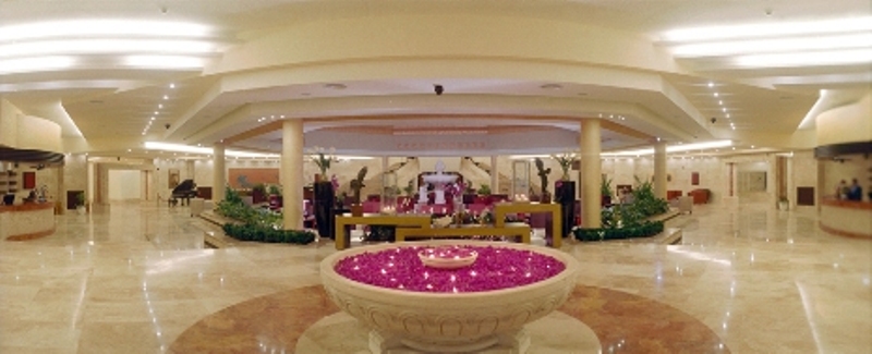 بازار بزرگ فردوسی