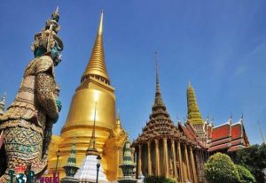 معبد زمرد بودا در تایلند