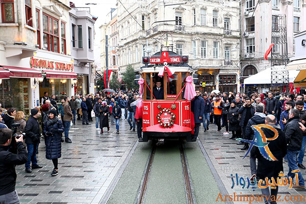 خیابان استقلال