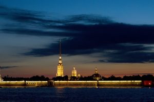 قلعه ی پیتر و پاول در شب