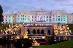 کاخ پترهوف روسیه