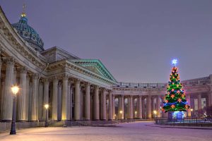 کلیسای اعظم کازان در شب