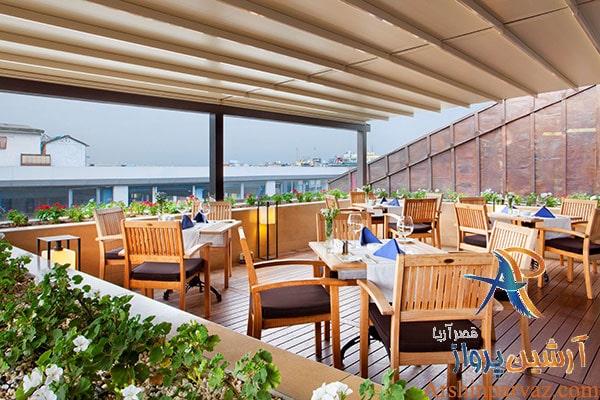 بوفه هتل دابل تری