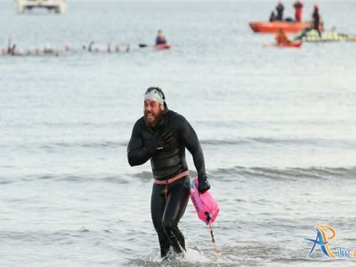 شنا دور بریتانیا