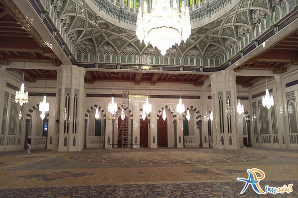 بنای مسجد جامع میهری ماه سلطان