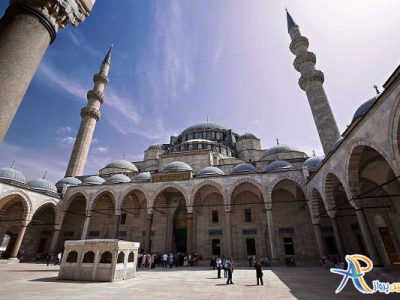 مسجد جامع میهری ماه سلطان