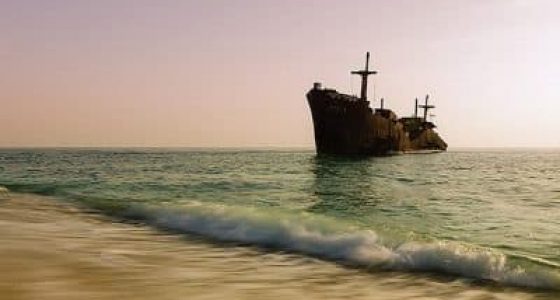 ساحل کشتی یونانی کیش