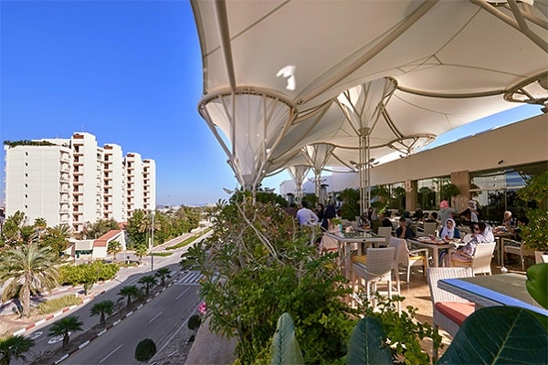 تراس فودکورت دامون