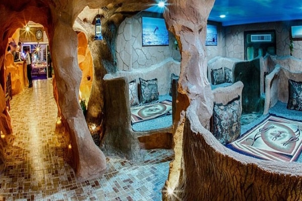 رستوران سنتی خوان بوم