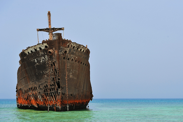 کشتی یونانی جاذبه ای در حال حذف از کیش