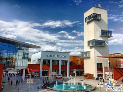 مرکز خرید ایست پوینت تفلیس