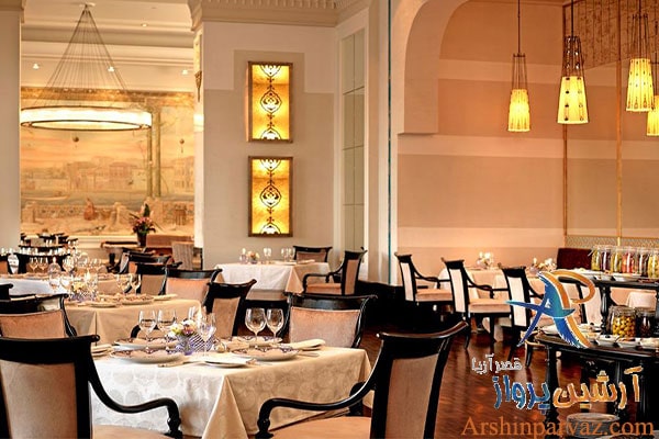 فضای داخلی رستوران توگرا