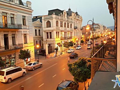 خیابان آقماشنبلی تفلیس