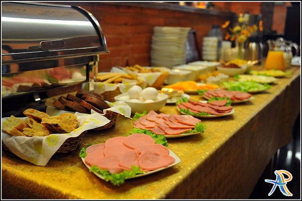 رستوران هتل شاردن